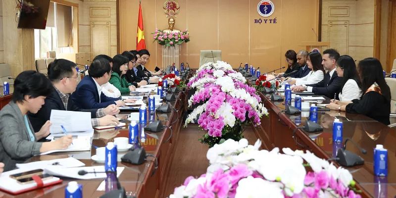 Chuyển dịch trọng tâm y tế - Từ điều trị sang chủ động phòng bệnh