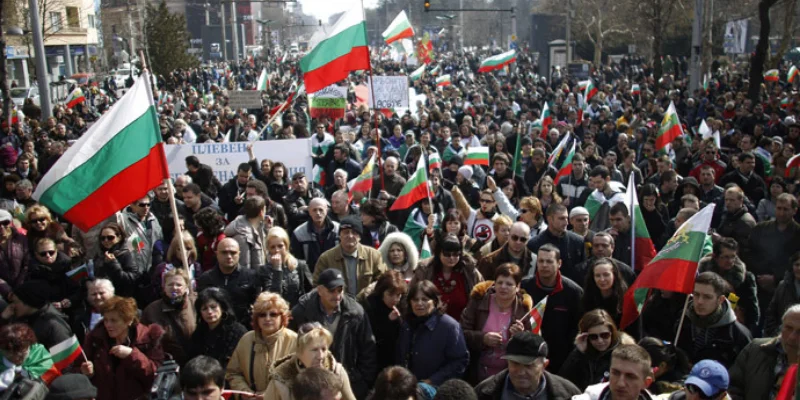 Nhìn lại 5 năm "Vòng xoáy bầu cử" và hệ quả nặng nề