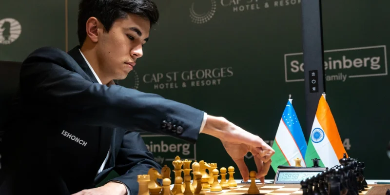 Những "bại tướng" dưới tay thiên tài Uzbekistan