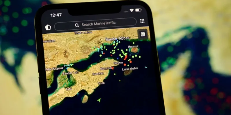 "Thùng thuốc súng" Hormuz một lần nữa bị châm ngòi